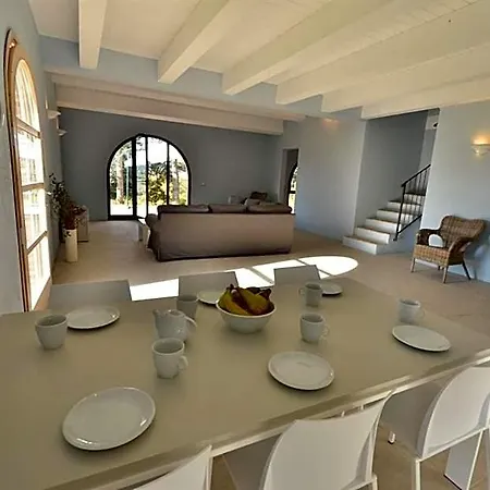 Cielo Villa *